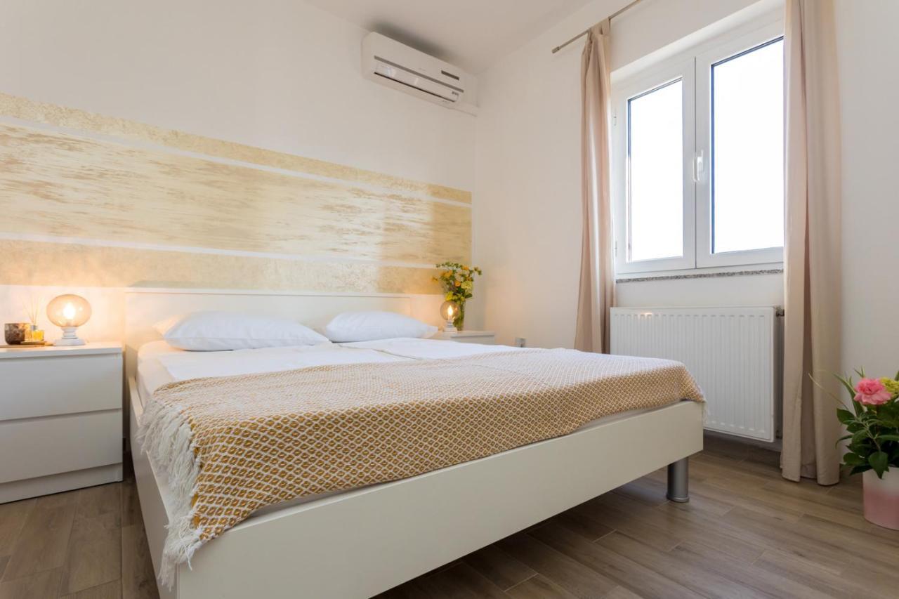 Apartments And Rooms Kod Keti مالينسكا المظهر الخارجي الصورة