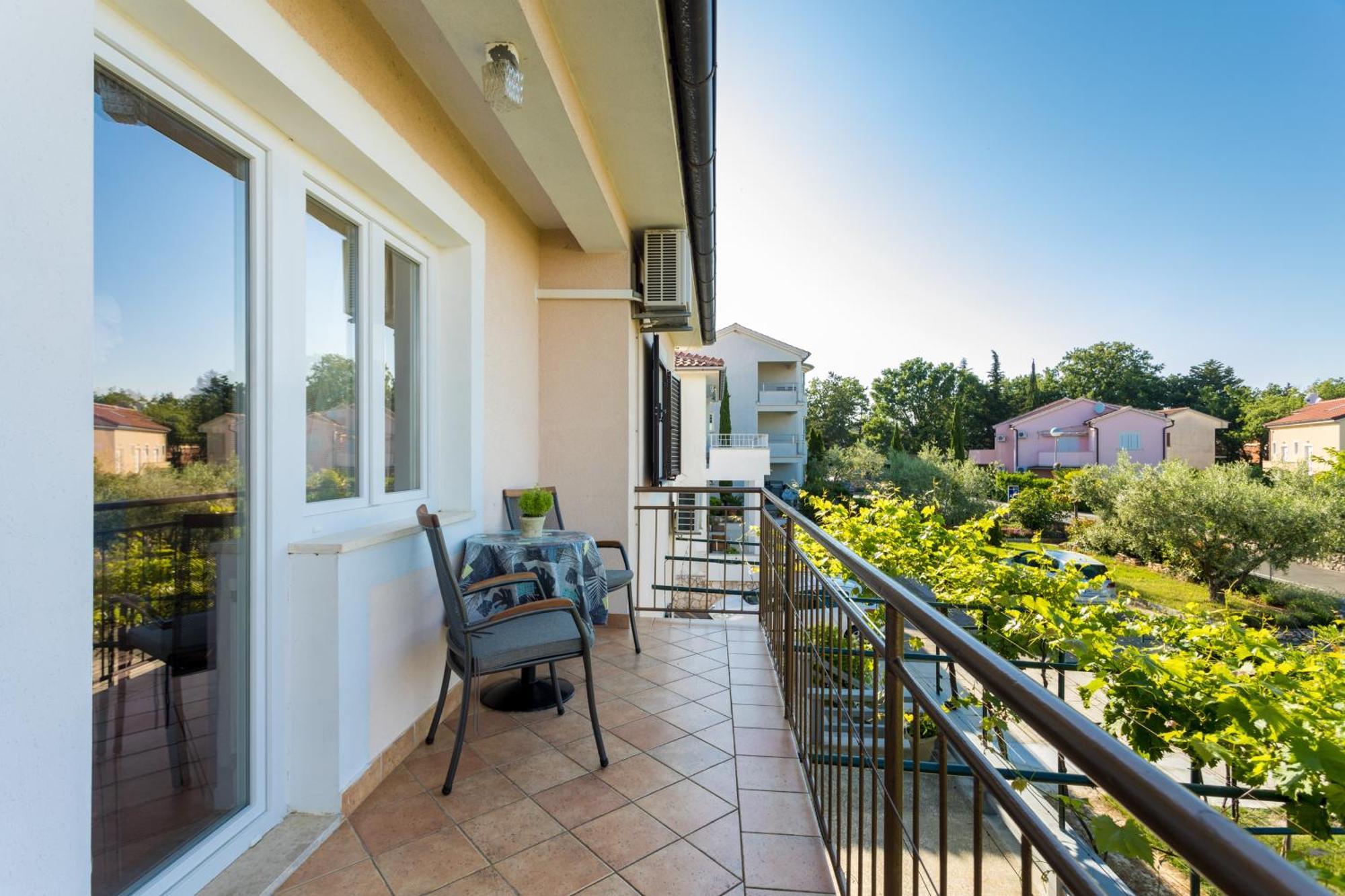 Apartments And Rooms Kod Keti مالينسكا المظهر الخارجي الصورة