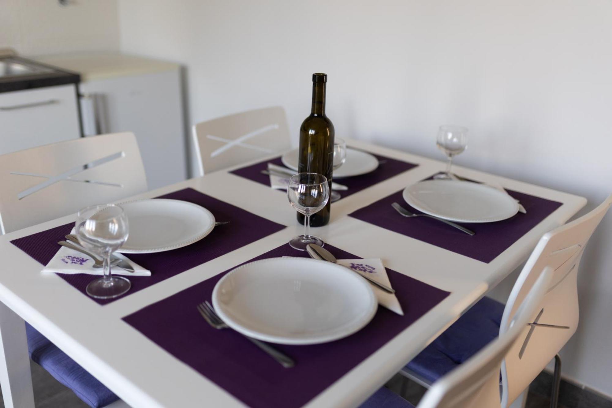 Apartments And Rooms Kod Keti مالينسكا المظهر الخارجي الصورة