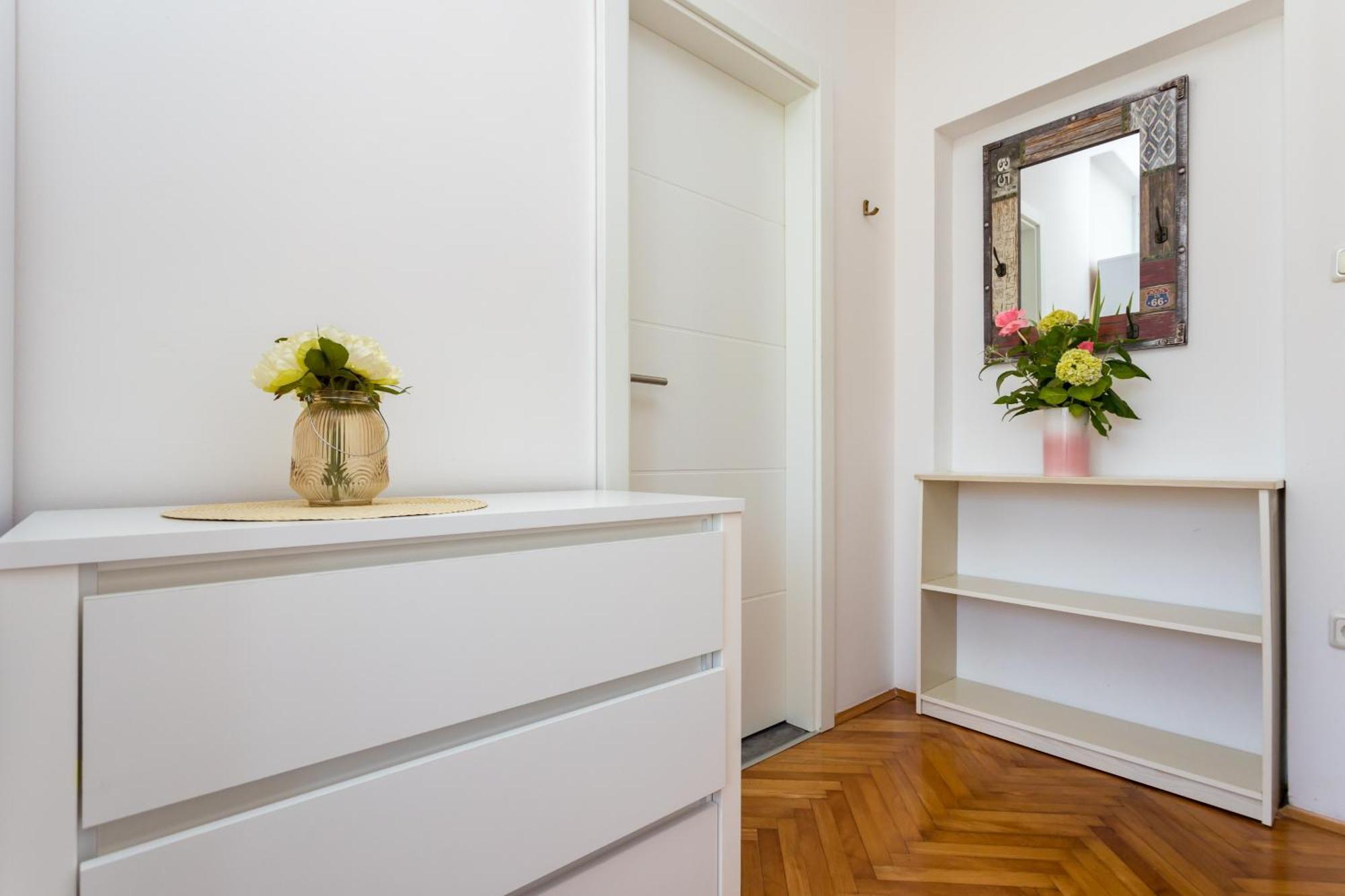 Apartments And Rooms Kod Keti مالينسكا المظهر الخارجي الصورة