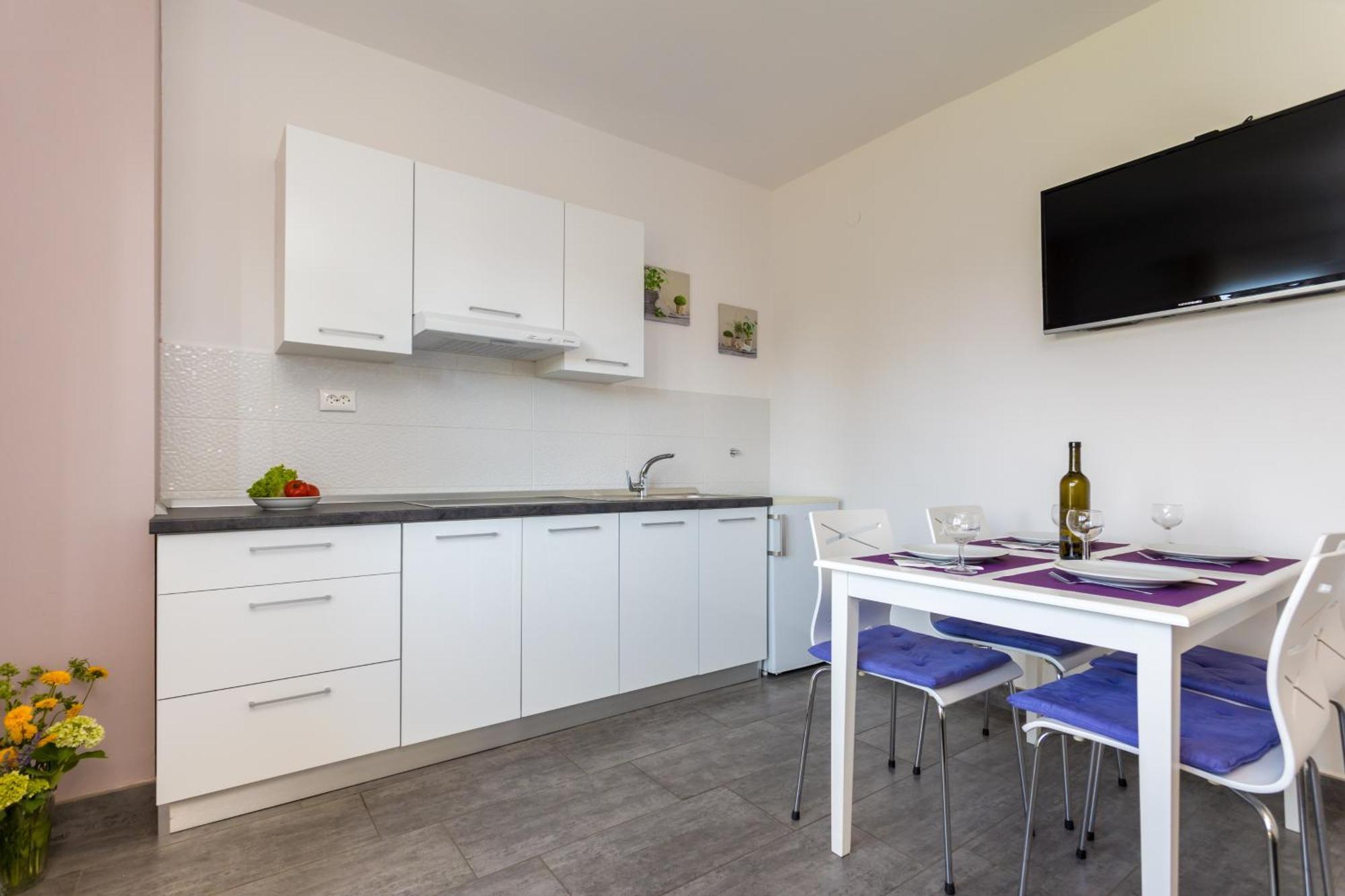 Apartments And Rooms Kod Keti مالينسكا المظهر الخارجي الصورة