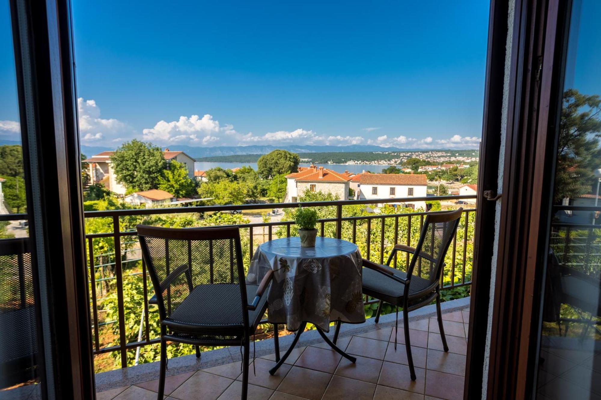 Apartments And Rooms Kod Keti مالينسكا المظهر الخارجي الصورة