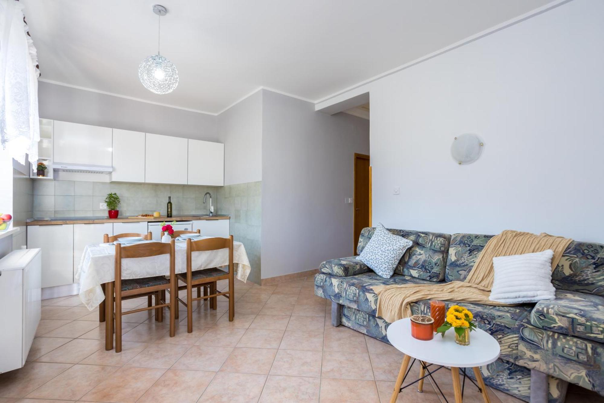 Apartments And Rooms Kod Keti مالينسكا المظهر الخارجي الصورة